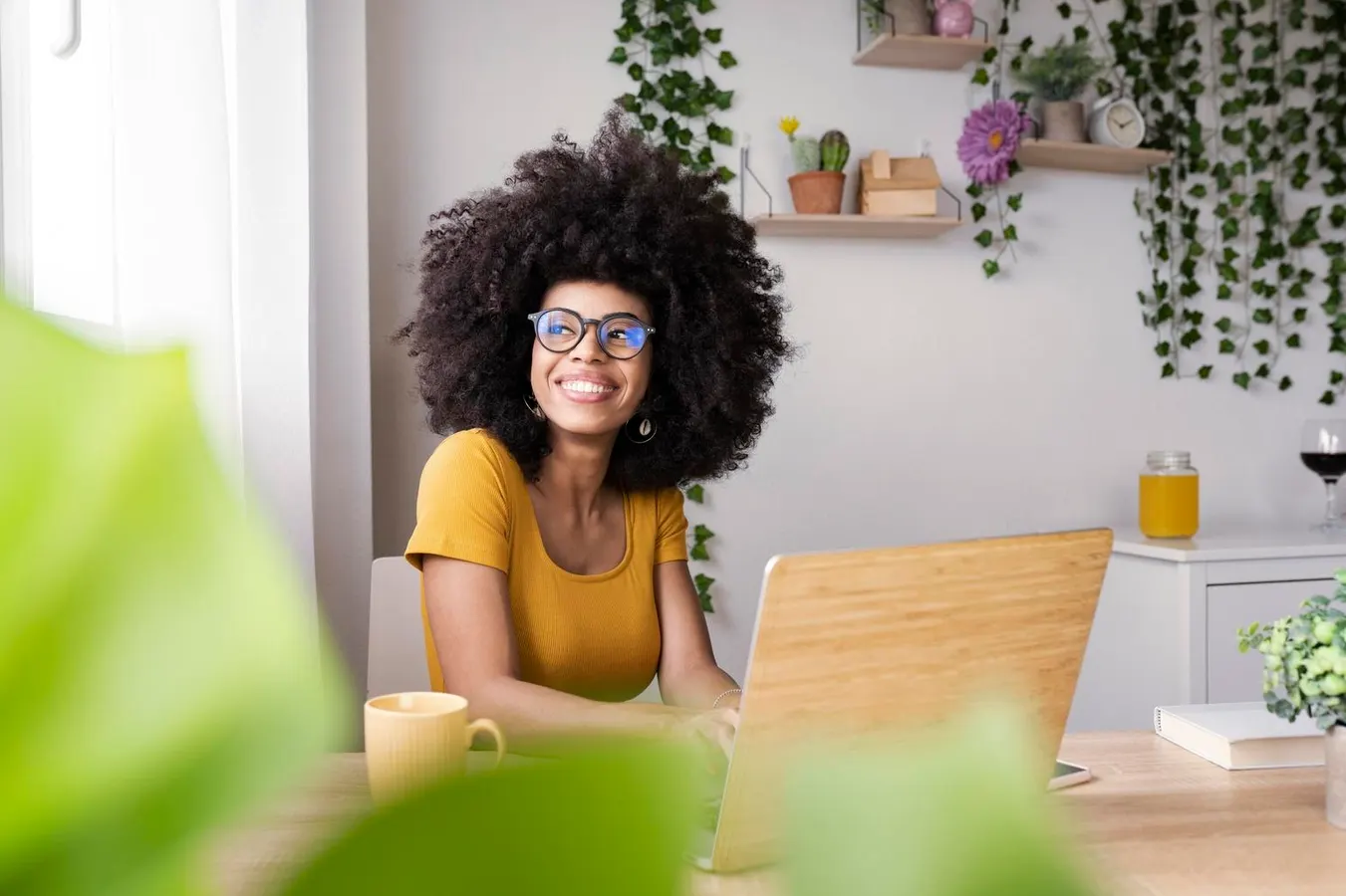 13 Companies Now Hiring Remote Jobs In 2025