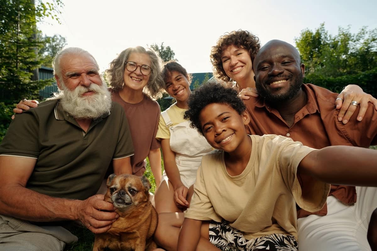 Government increases financial requirements to host parents and grandparents in Canada