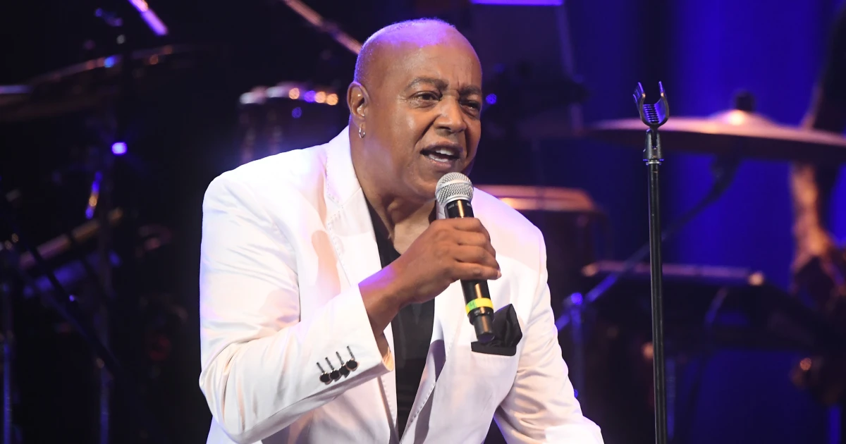 ‘Beauty and the Beast’ and ‘Whole New World’ Singer Peabo Bryson Dies After Suffering Stroke