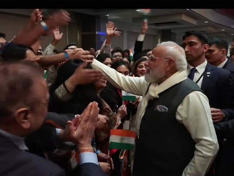 Cultural performances on display as PM Modi receives grand welcome from Indian diaspora in Norway