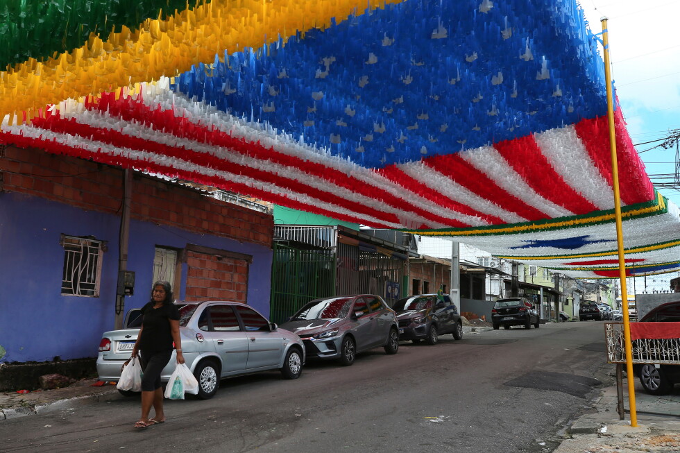 World Cup anticipation reaches the center of the Brazilian rainforest