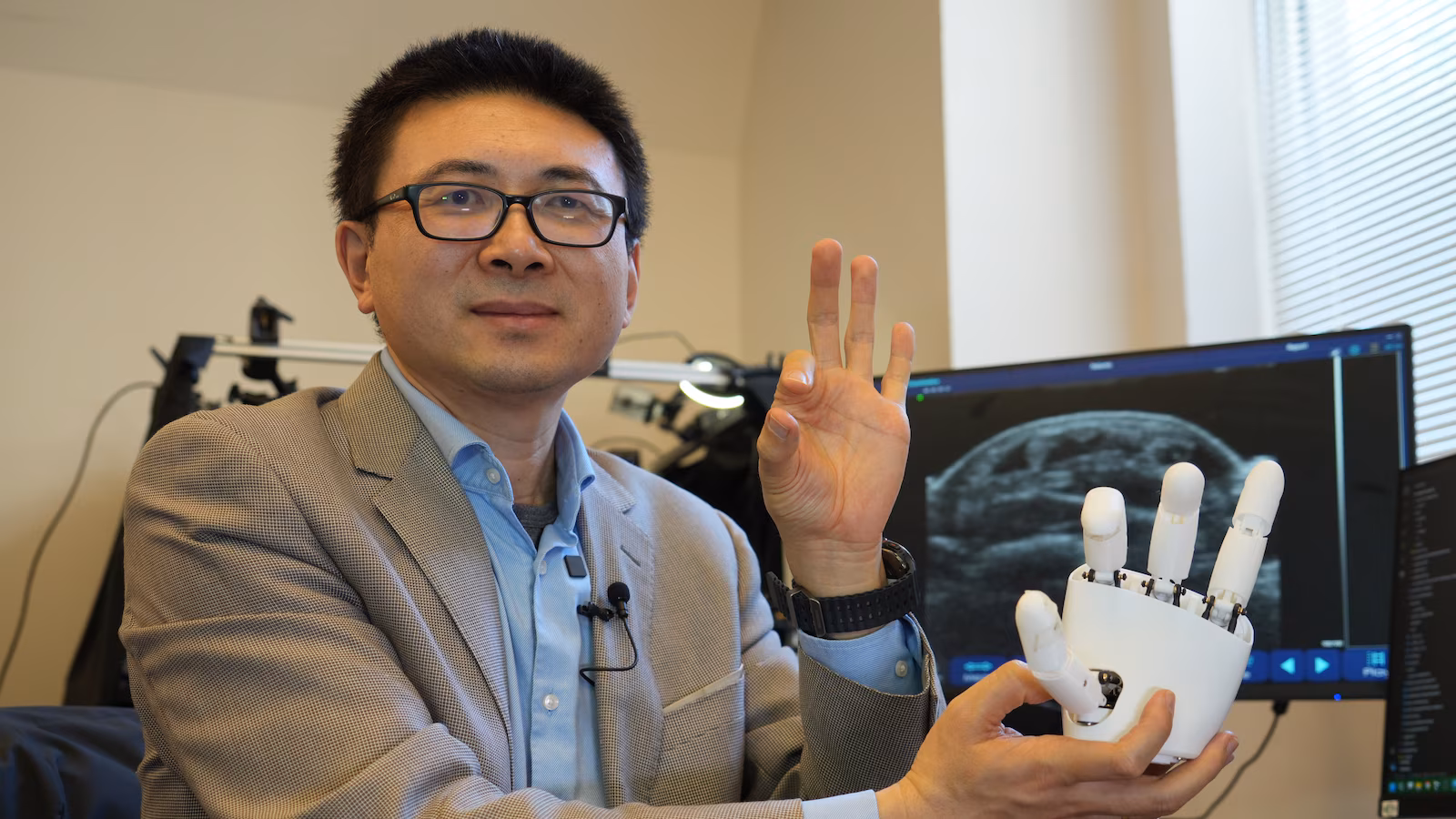 MIT researchers channel AI to turn hand gestures into robot training data