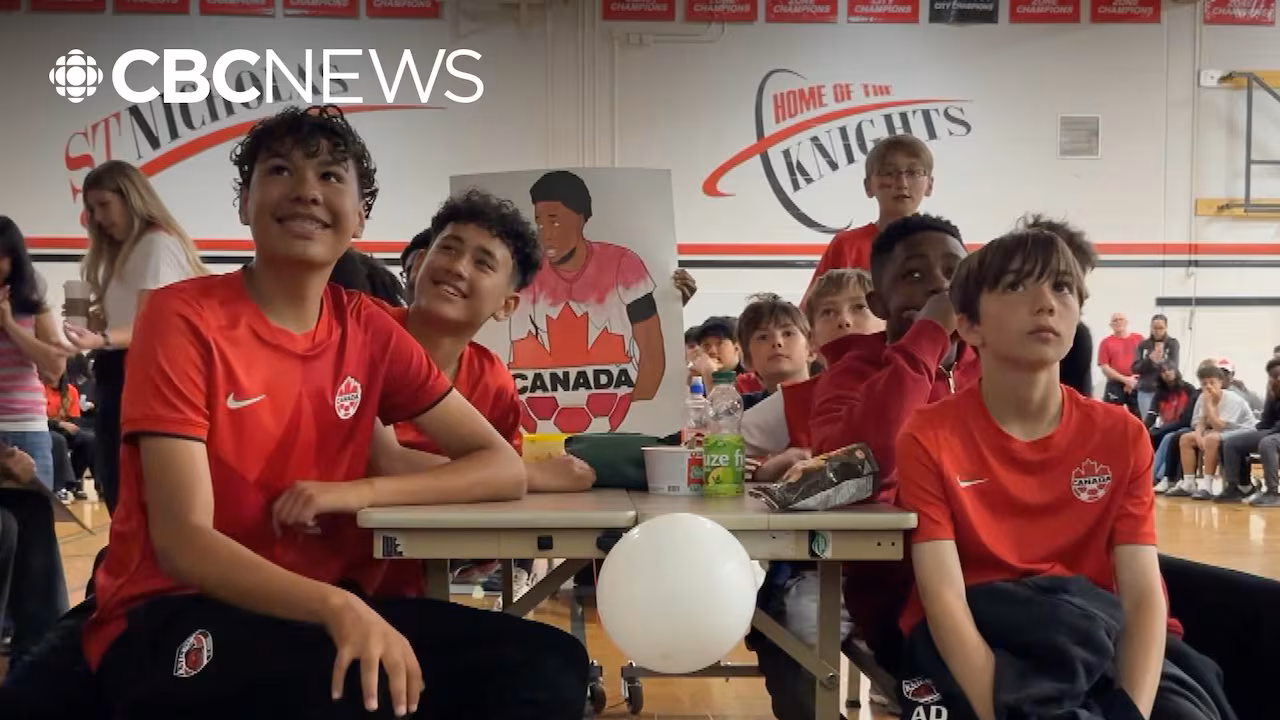 Alphonso Davies' alma mater cheers on Team Canada