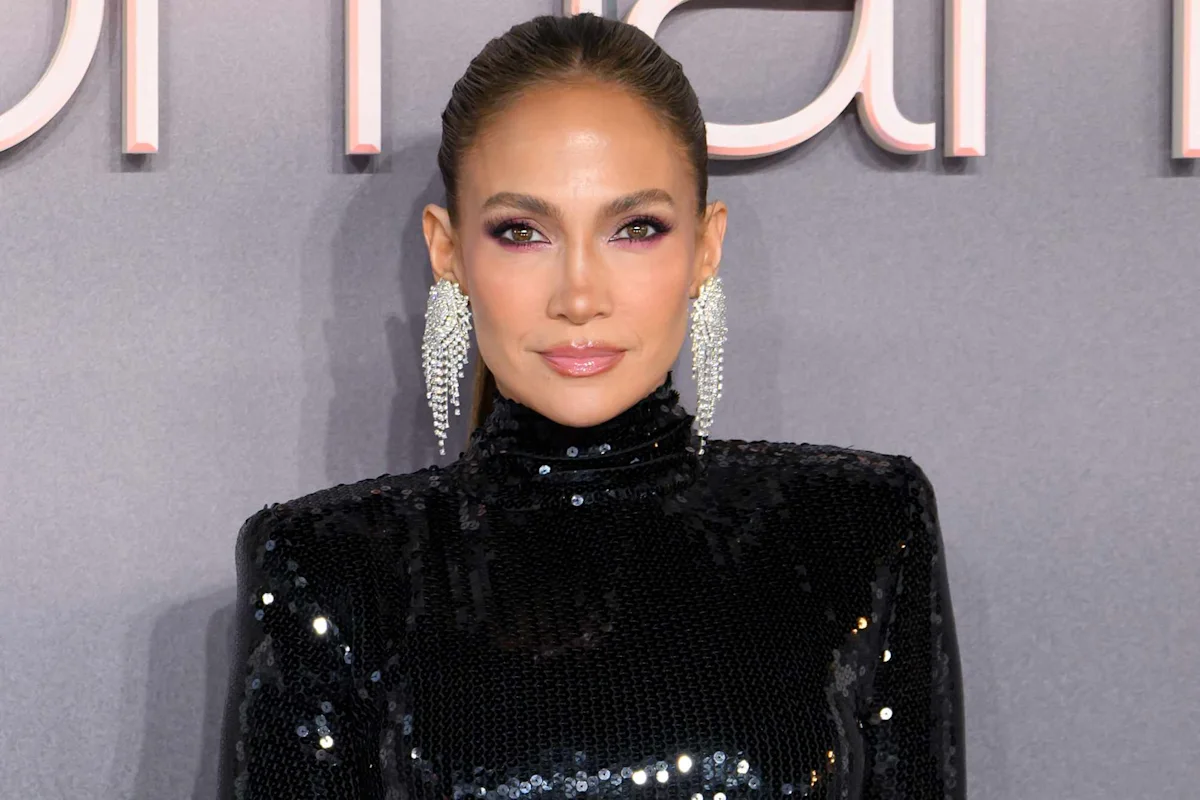 Jennifer Lopez tearfully looks back on the movie that 'changed my life' amid her divorce from Ben Affleck