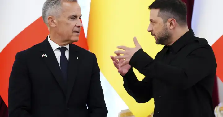 Canada imposes new Russian sanctions during G7 meeting with Zelenskyy
