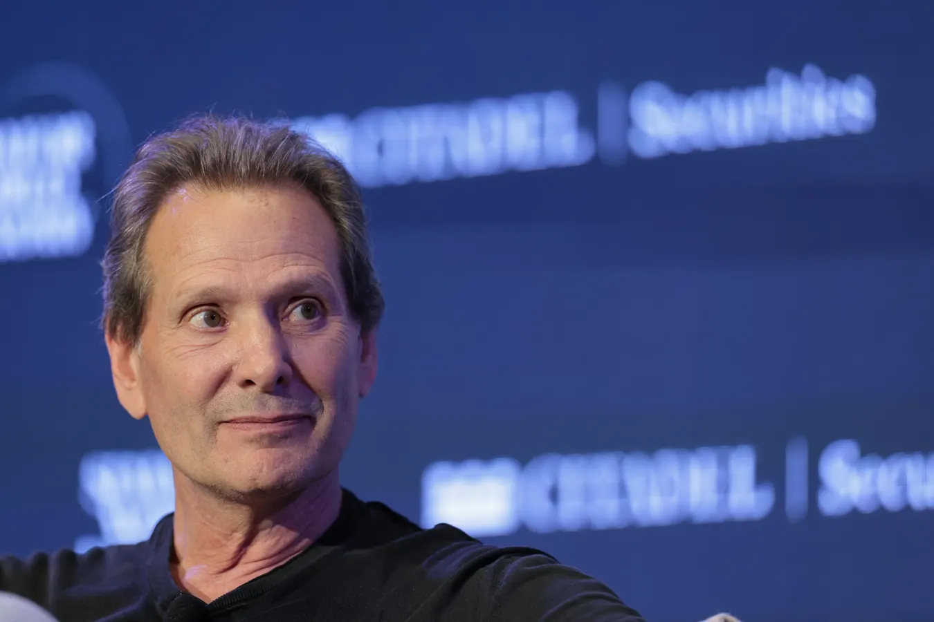 Small Business Tech News: Verizon CEO Sends Shocking Message To Employees