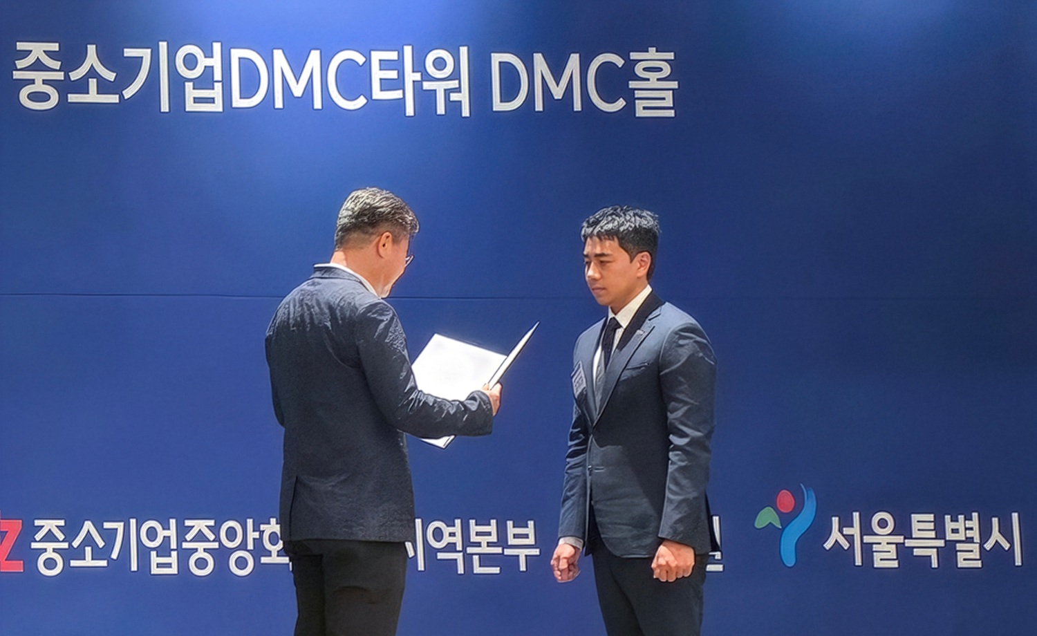Eastend CEO Kim Dong-jin Receives Presidential Commendation… Recognized for Contributions to Global Expansion of K