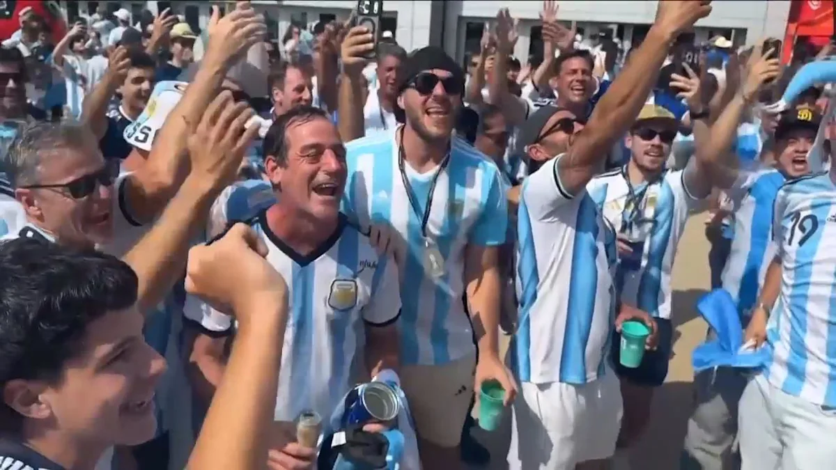 Argentina fans react after Messi sets World Cup scoring record