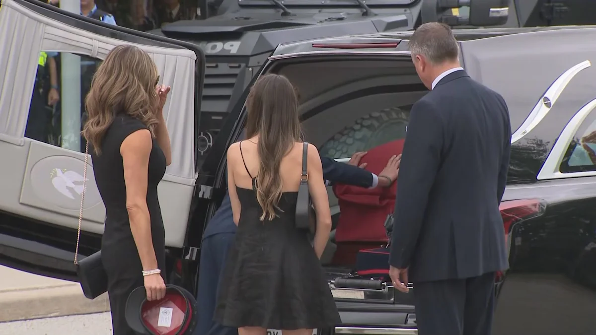 Funeral held for fallen Toronto police officer Marc Pinizzotto