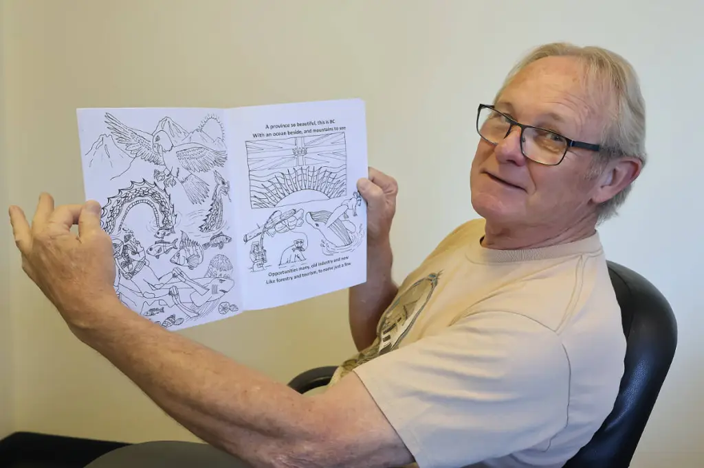 Nanaimo author shares love of Canada