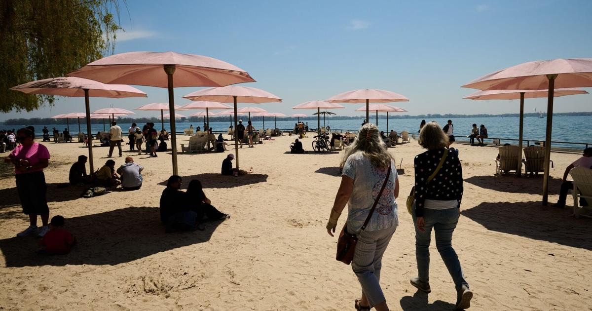Toronto under ‘heat dome,’ severe weather warning ahead of Canada Day as temperatures feel like 44 C