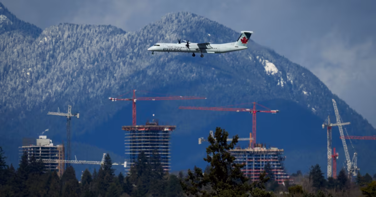 Passenger arrested after assault aboard Air Canada Express plane, RCMP say