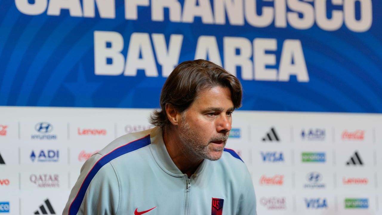 U.S. coach Pochettino apologizes to media for curt tone in previous news conference