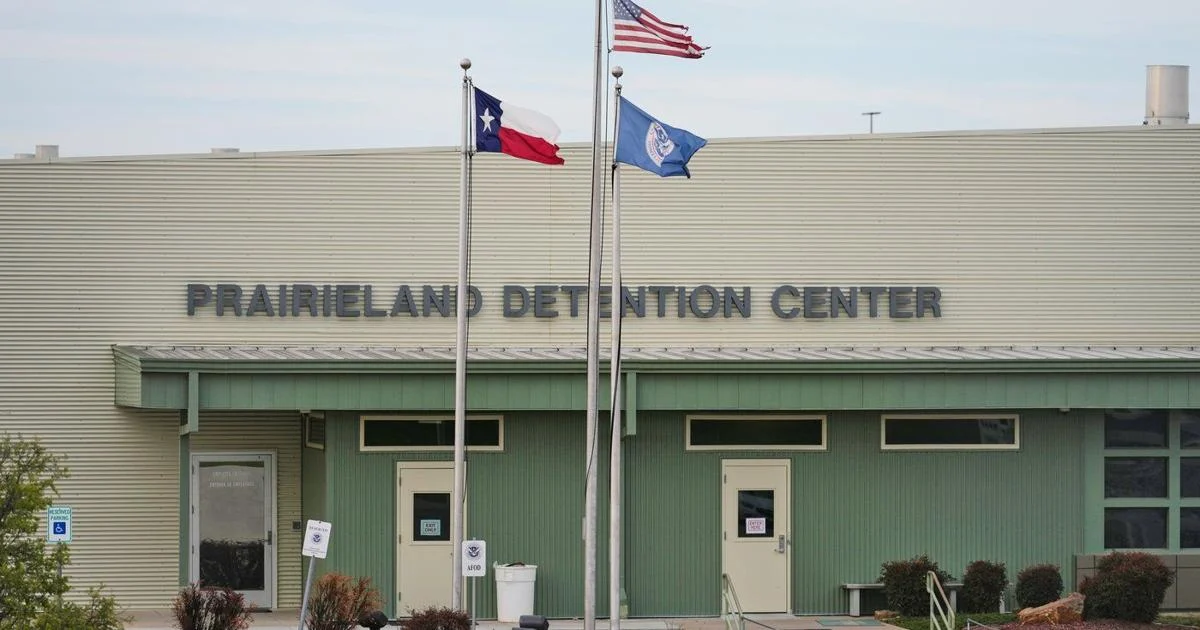 Judges resume sentencing over shooting at Texas immigration facility