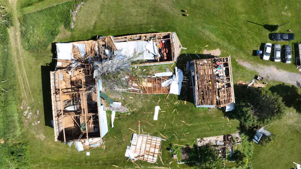 Tornadoes caused damage during Kingston