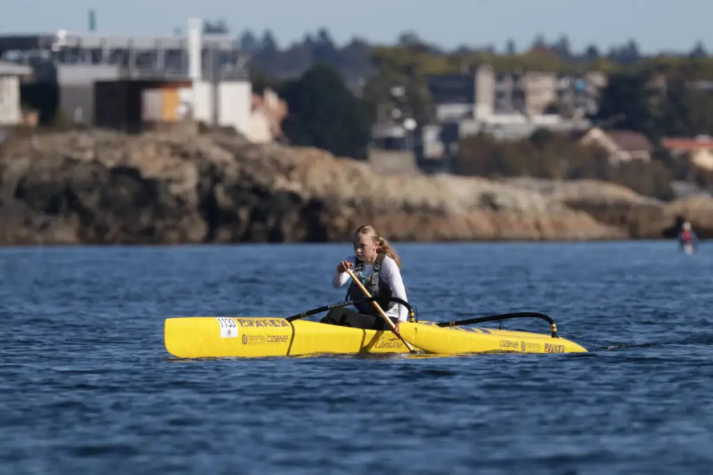 Sidney teen to represent Canada at world paddling championships