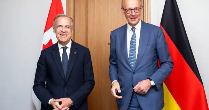 Submarine deal with Canada good for German economy, chancellor says