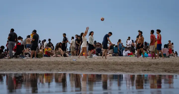 Can ‘heat hangover’ impact Canadians following last week’s hot weather?