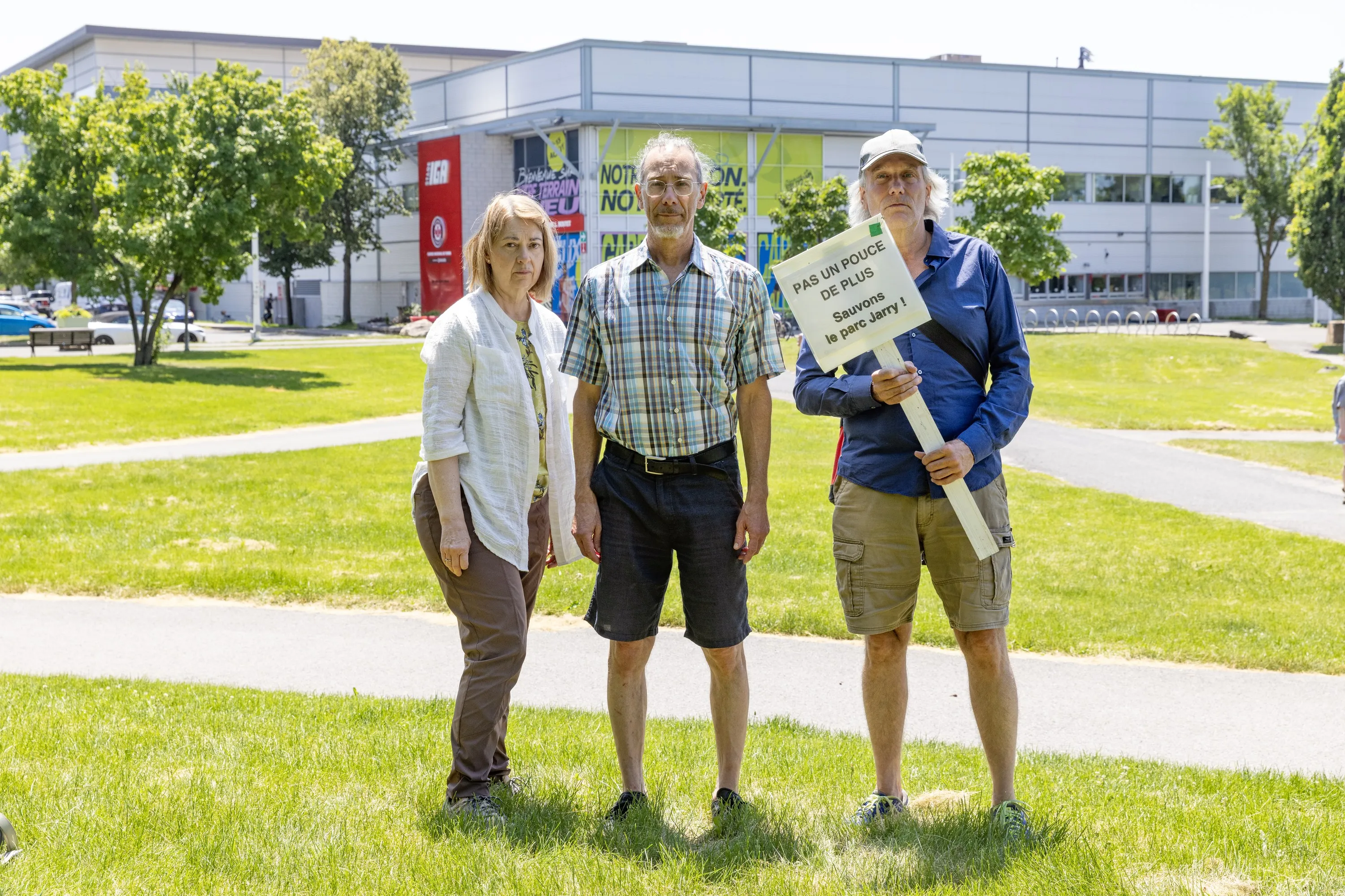 Tennis Canada says it needs a new stadium in Jarry Park. Worried residents say they need their 'green lung'