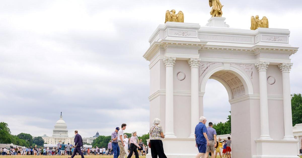 Trump's plan for a triumphal arch in the nation's capital is getting another review