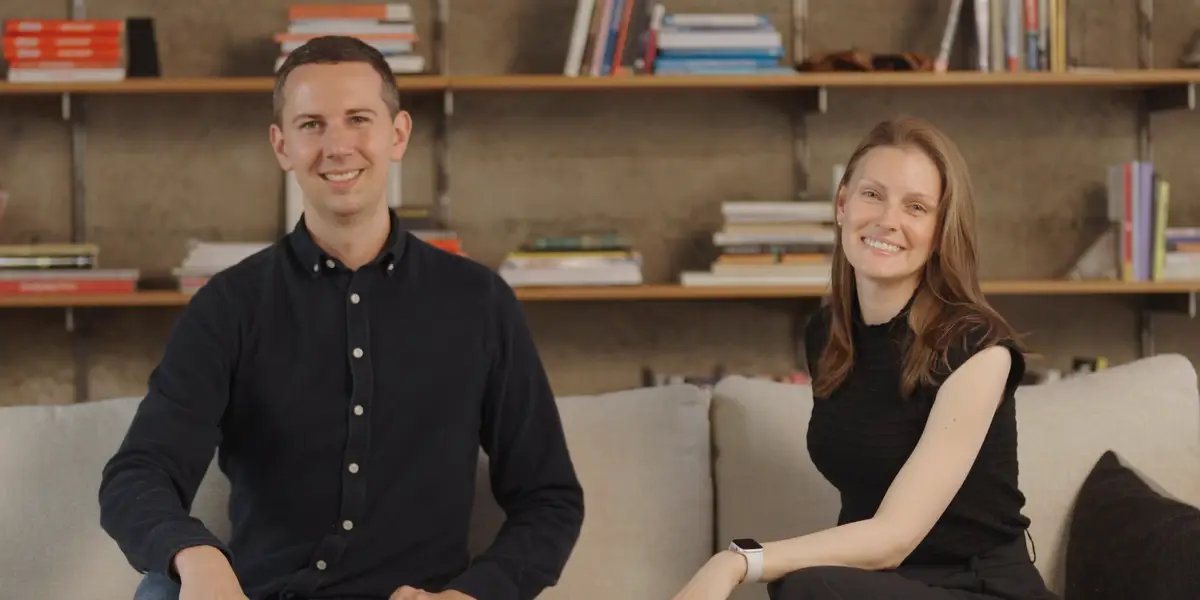 2 founders raised $3.2 million, then scrapped their original AI startup. Here's the deck they used to pitch the pivot.