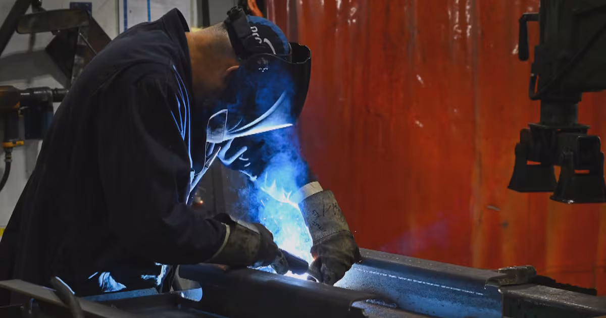 Alberta unemployment rises as Canada job market stabilizes