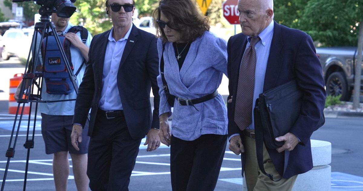 Defense tries to sow doubt about evidence in Charlie Kirk's killing