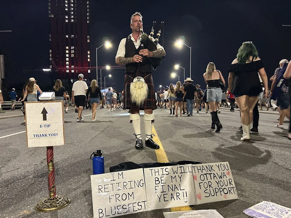 Why the Bluesfest bagpiper is saying goodbye
