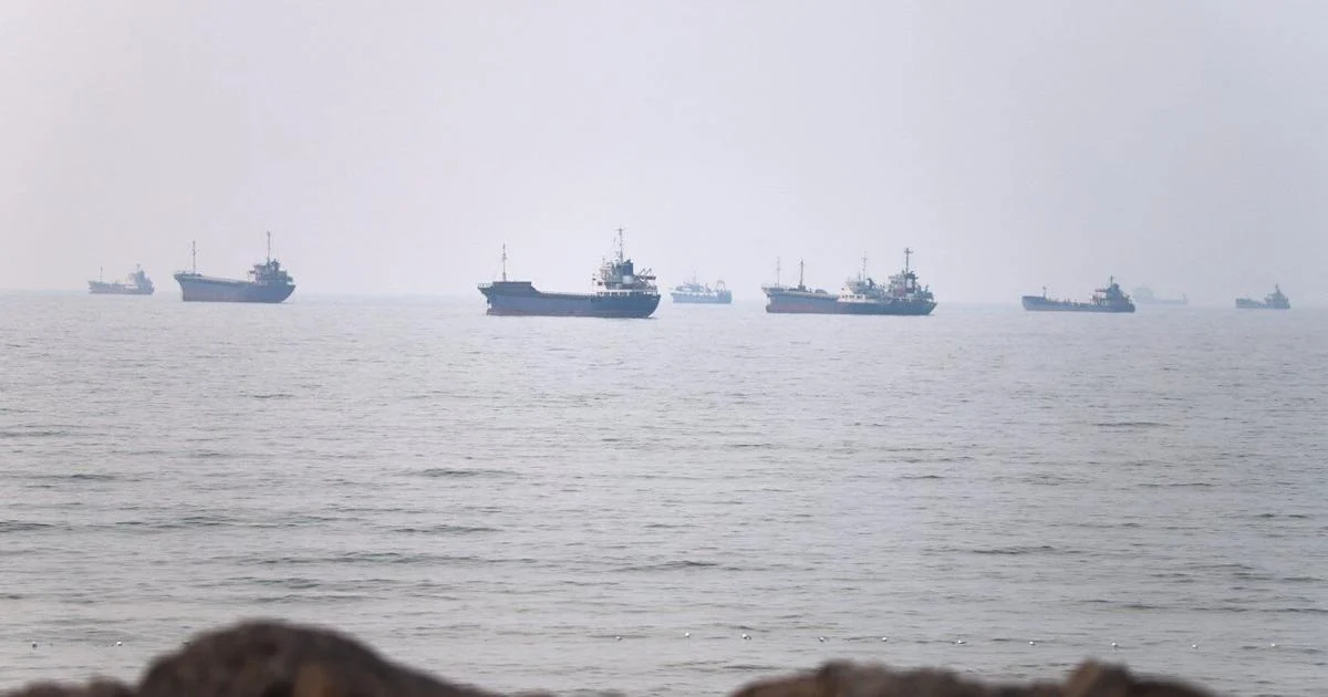 US begins new Iran strikes after Trump says ships will be charged to use the Strait of Hormuz