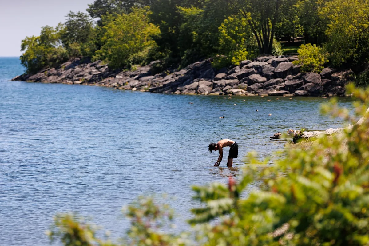 Heat waves, tornado risks: Extreme weather settles over eastern Canada