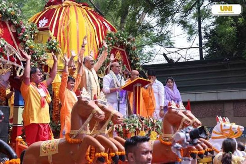 Rajnath highlights Indias cultural traditions at Delhi rath yatra