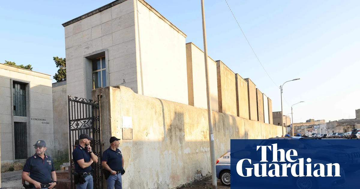 Mafia law gives Italian families right to break free from life of crime