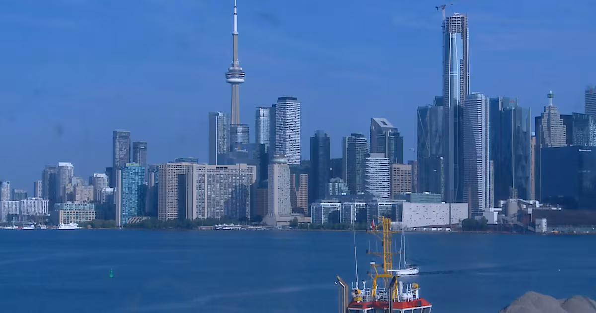 Toronto’s smoky conditions continue for the third day in a row and ‘may persist into the weekend,’ Environment Canada says