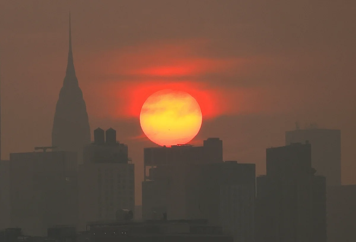 Toxic wildfire smoke chokes major US cities: Latest