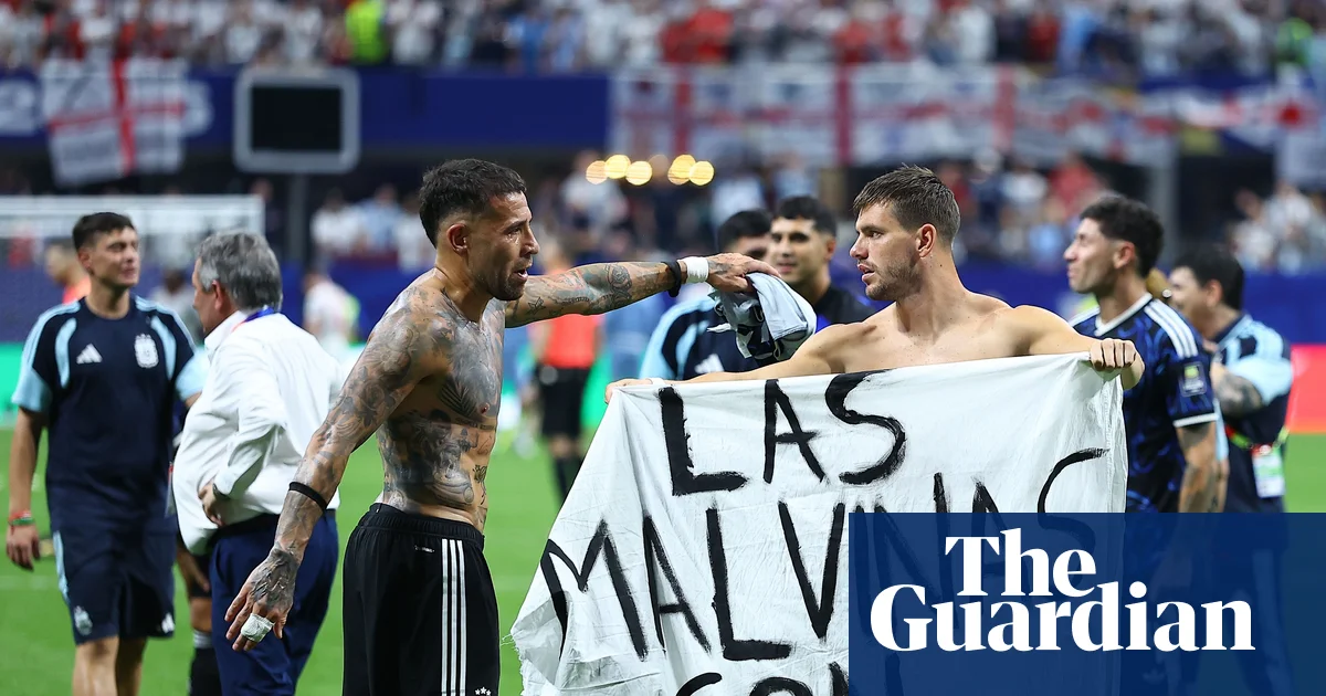 White House backs Argentina players over Falklands banner in World Cup semi
