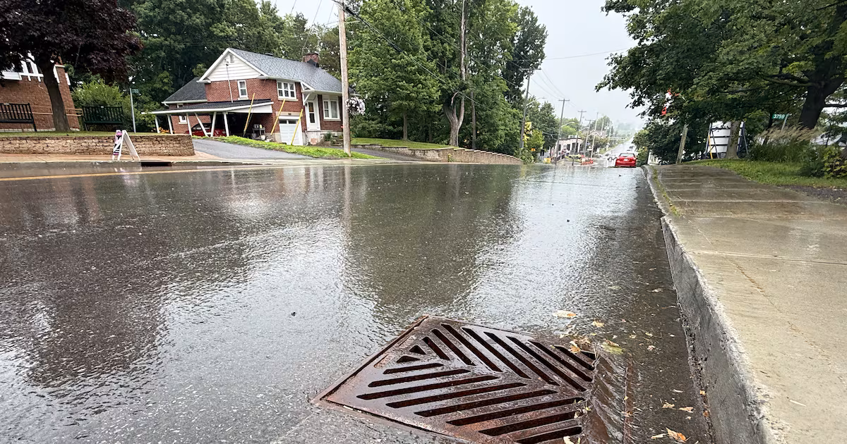 Environment Canada issues air quality warning, severe thunderstorm watch for Ottawa