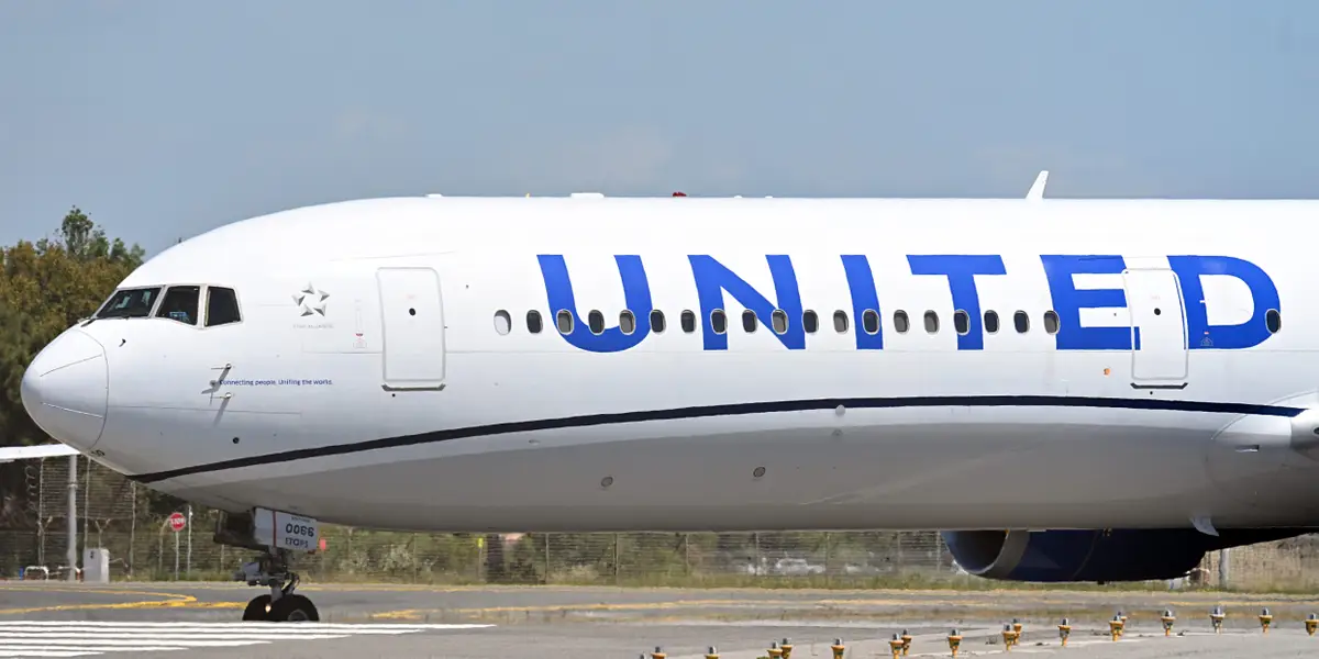 United Airlines flights delayed nationwide after 'technology outage'