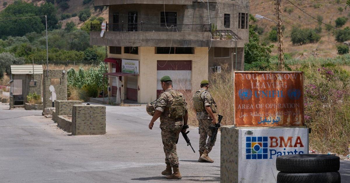 Lebanon's president meets with Trump in Washington to push for Israeli troop withdrawal