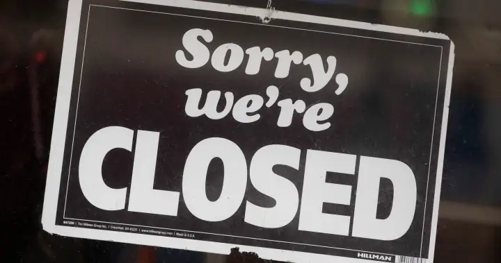 ‘Death by a thousand cuts’: Half a dozen downtown Edmonton restaurants closing