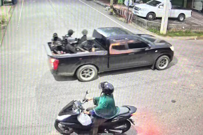 Thai authorities hunt for suspects after an attack in troubled south kills 5 soldiers