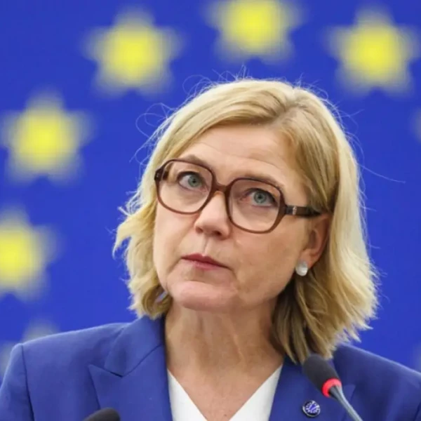 EU warns artificial intelligence (AI) could become a political weapon