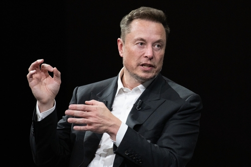 Musk’s Latest Prediction: AI to Surpass Humans in Five Years, Enter No