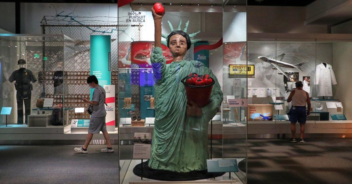 Trump orders new signs outside Smithsonian saying some exhibits are inaccurate