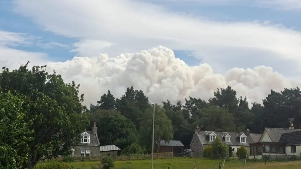 Residents allowed to return after Cairngorms wildfire evacuation