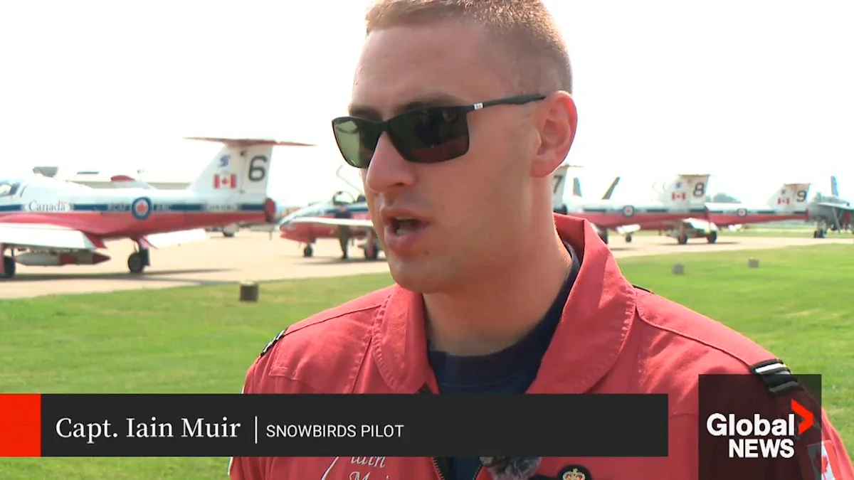 Canadian Forces Snowbirds take to Alberta skies as plane retirements draw near