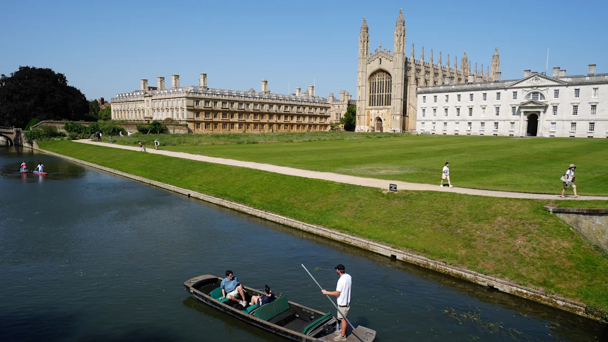 What are the ongoing issues affecting the River Cam?