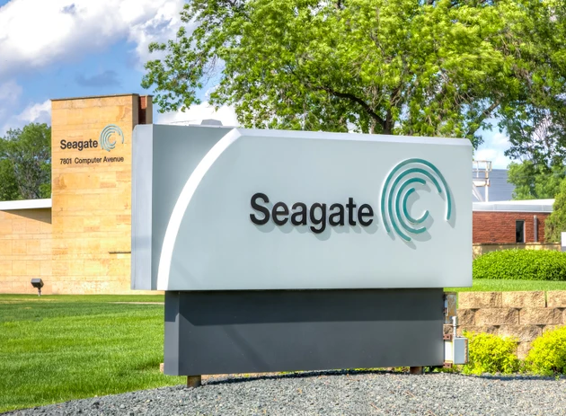 Seagate Technology perks up as Q4 results, guidance top estimates (STX:NASDAQ)