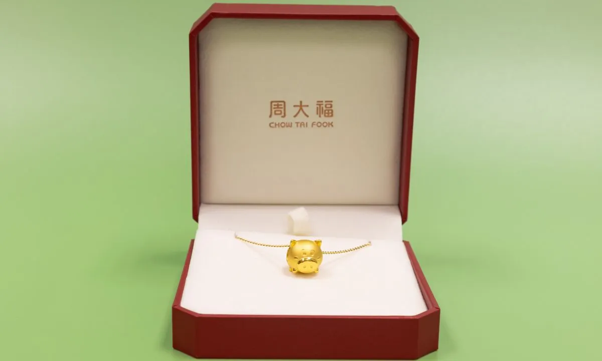 Chow Tai Fook Arms 24,000 Workers With AI