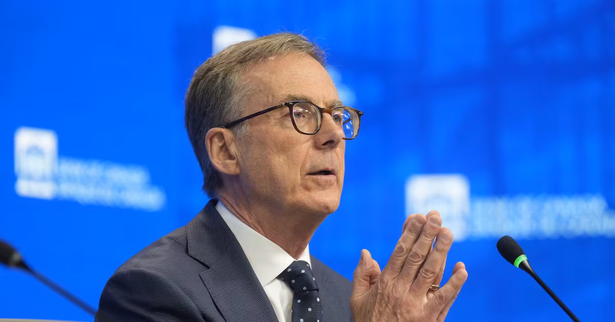 Bank of Canada's Macklem defends use of replacement workers during strike