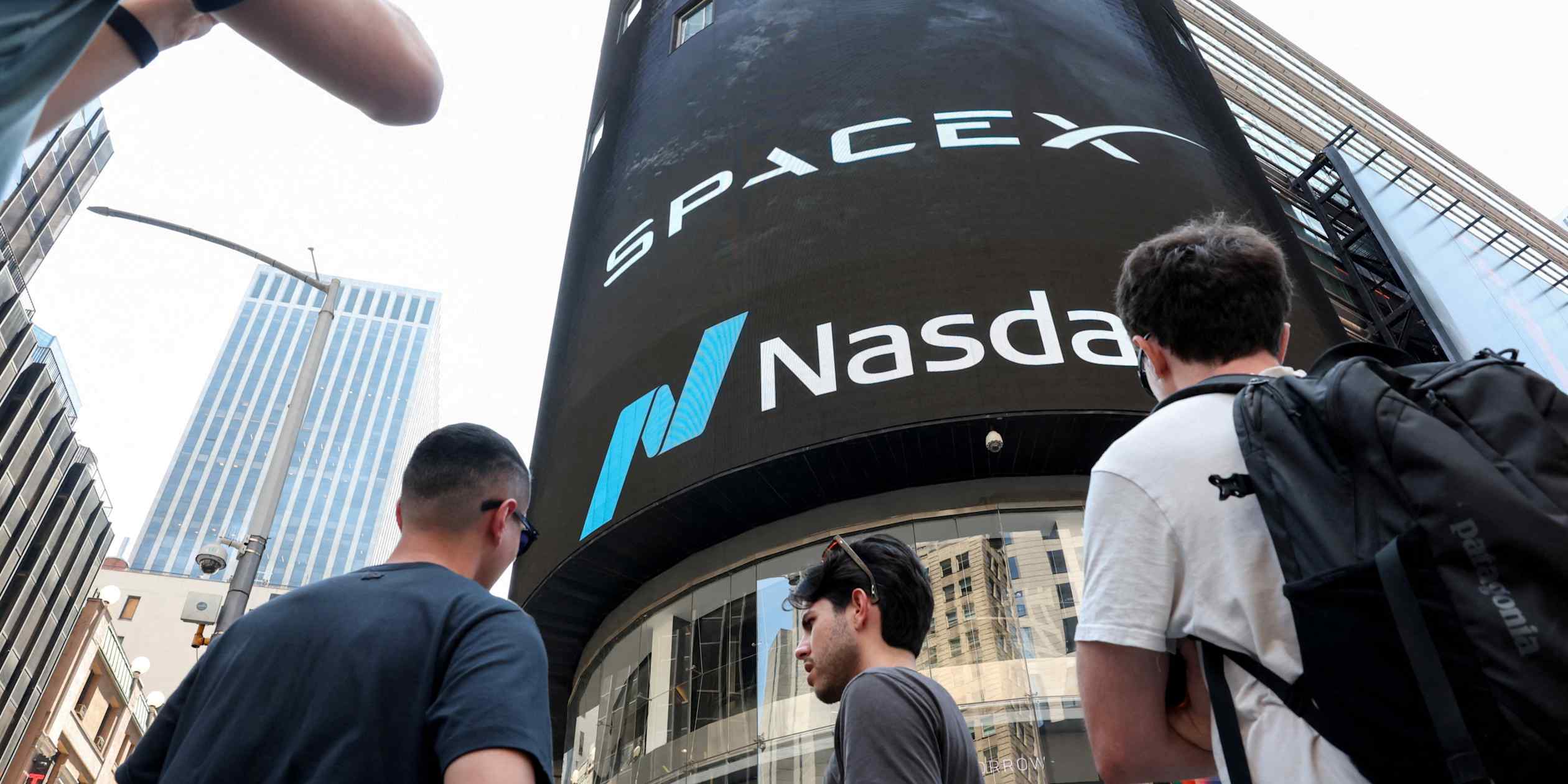 AI funding spree shows signs of strain: higher borrowing costs, SpaceX sell